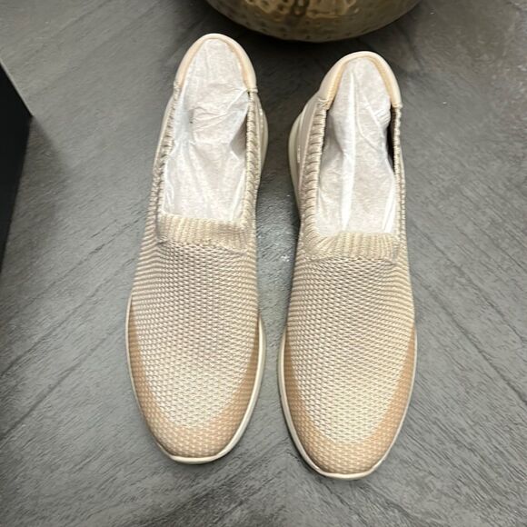 Naturalizer Lafayette French Knit Slip-On Sneakers (WIDE) - Picture 4 of 14